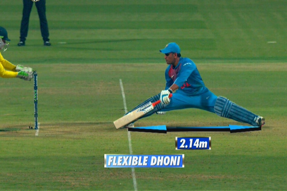 धोनी का 'करतब' देख छूटे युवाओं के पसीने, साथ ही बना छक्के छुड़ाने वाला रिकॉर्ड, VIDEO
