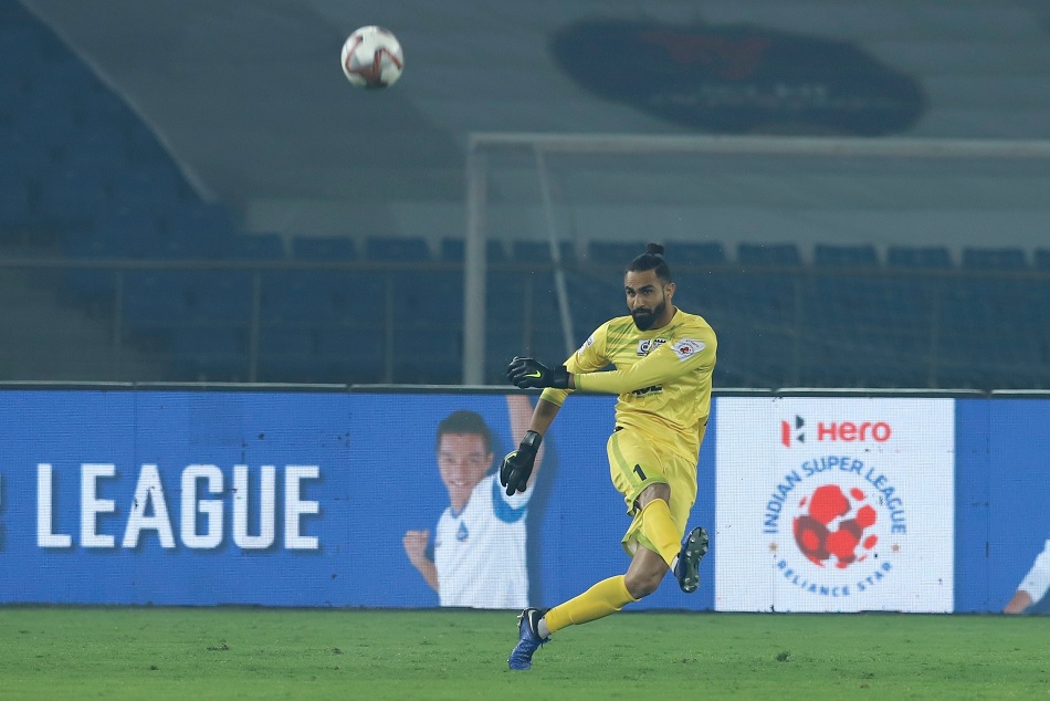 आईएसएल 5- गोल्डन ग्लव के दावेदार हैं गुरप्रीत और अमरिंदर