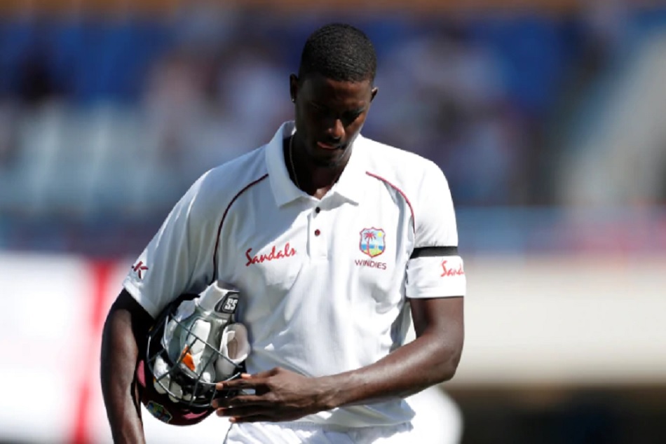 ICC ने विंडीज के कप्तान पर लगाया बैन, फैसले से नाराज शेन वाॅर्न ने उठाया सवाल