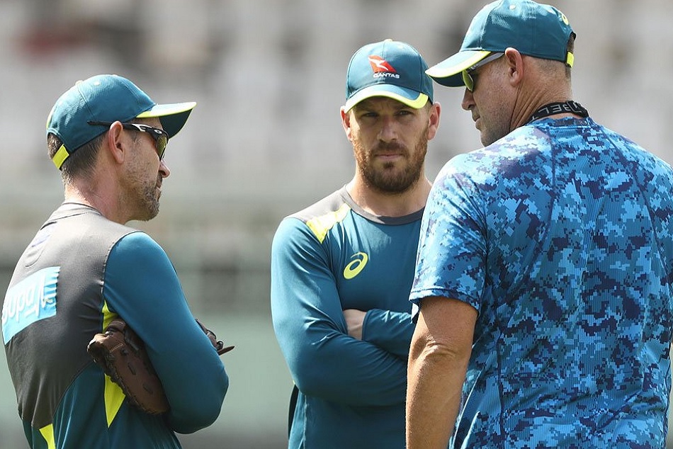 INDvAUS: भारतीय स्पिनरों से निपटने की तरकीब बताने आया यह दिग्गज, VIDEO