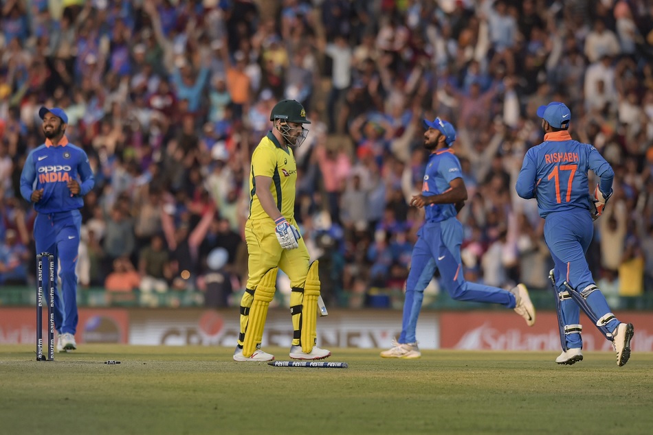 फार्म में 'लौट चुके' फिंच को भुवी ने फिर दिखाया आईना, देखें 2019 के आंकड़े