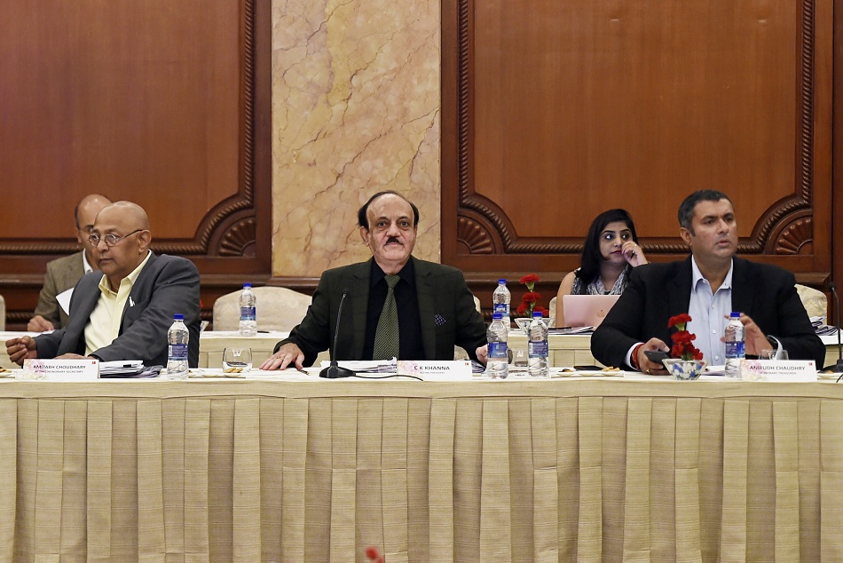 ऑस्ट्रेलिया को मिली विजयी ट्रॉफी पर BCCI में मचा बवाल, सीओए भी हुआ नाराज