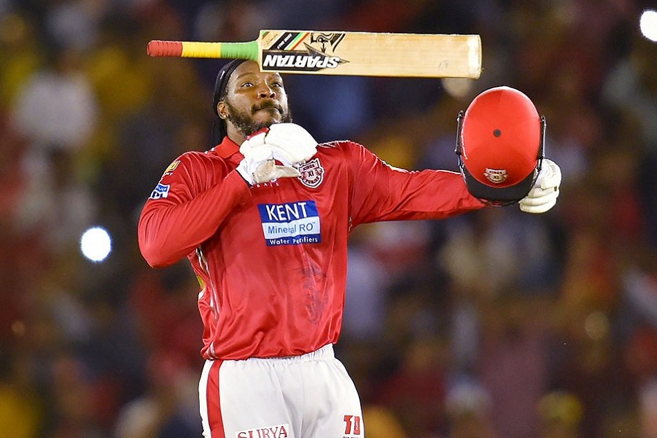 IPL 2019 : सिक्सर किंग क्रिस गेल ने धुआंधार पारी से बनाया रिकॉर्ड, कोई नहीं है आस-पास