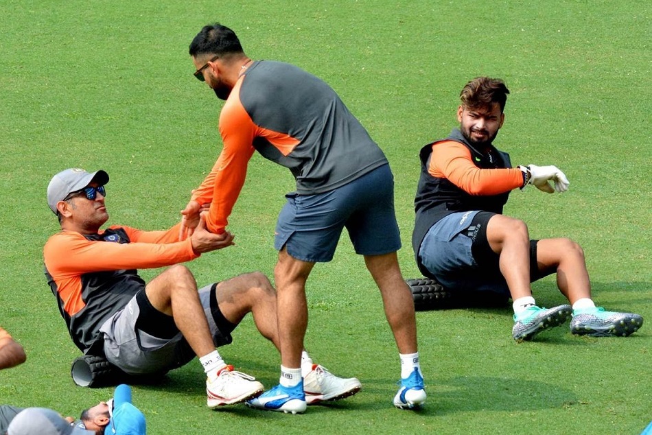 INDvsAUS: हैदराबाद वनडे से पहले चोटिल हुआ दिग्गज भारतीय खिलाड़ी, हो सकता है बाहर