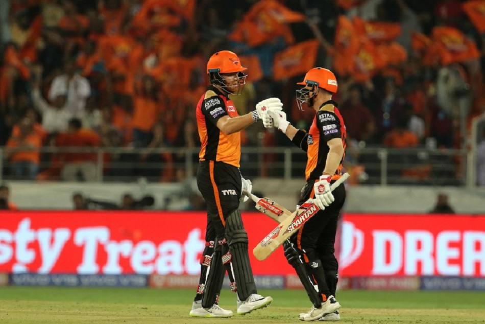 IPL 2019: वार्नर और बेयरस्टो के दम पर पॉवरप्ले में हैदराबाद उड़ा रहा है मैदान में तूफान