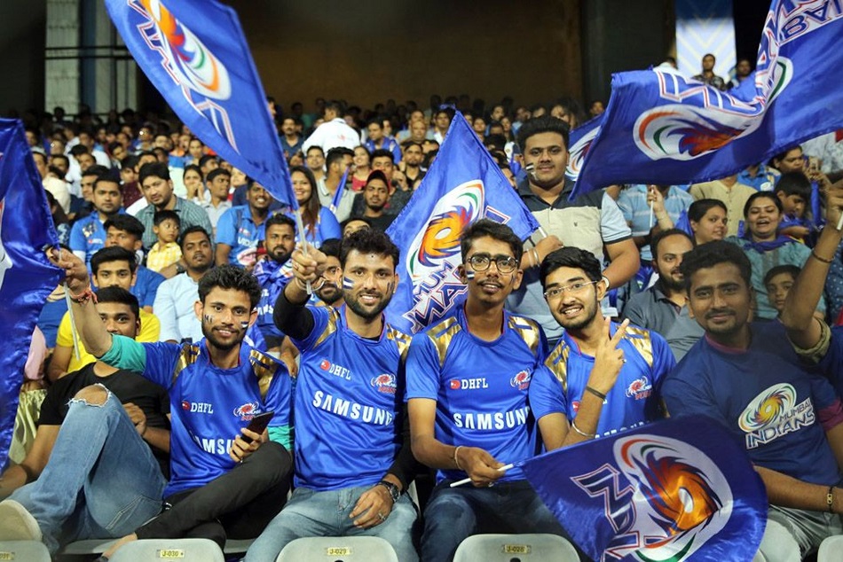 VIDEO: छा गए युवराज, चाैके-छक्के देख दर्शकों ने लगाए युवी-युवी के नारे