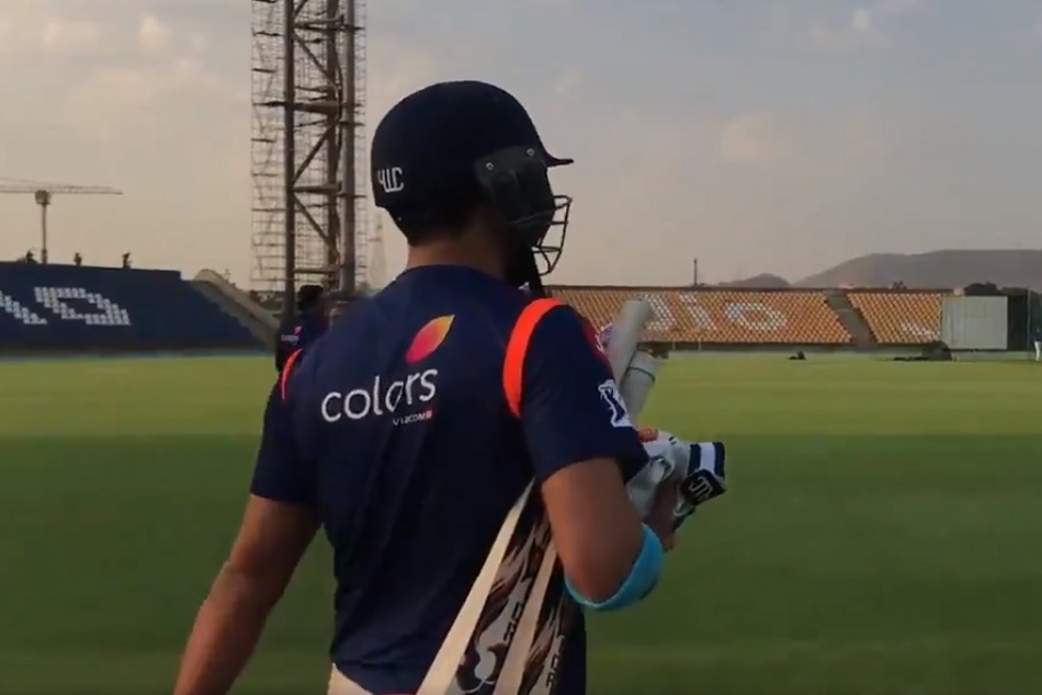 'और फिर आए युवराज सिंह..धागा खोल दिए', MI के कैंप में युवी की हीरो जैसी एंट्री, VIDEO