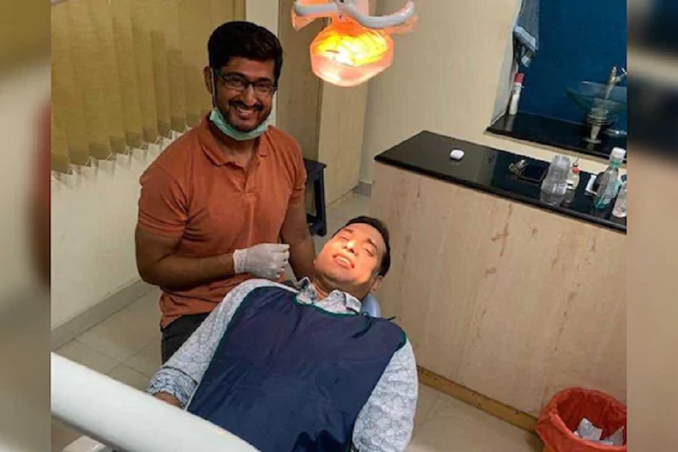 IPL 2019: अक्ल दाढ़ निकलवाने पहुंचे लक्ष्मण ने शेयर की तस्वीर तो यूजर्स ने दिए मजेदार जवाब