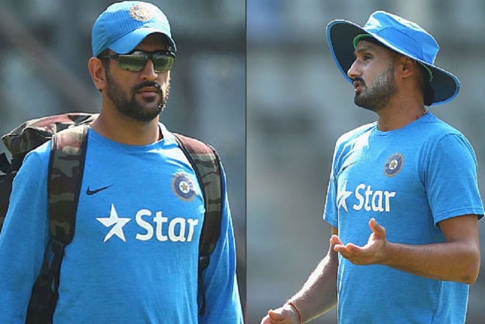 धोनी के लिए हरभजन सिंह ने उठाई आवाज, क्या विचार करेगा टीम मैनेजमेंट?