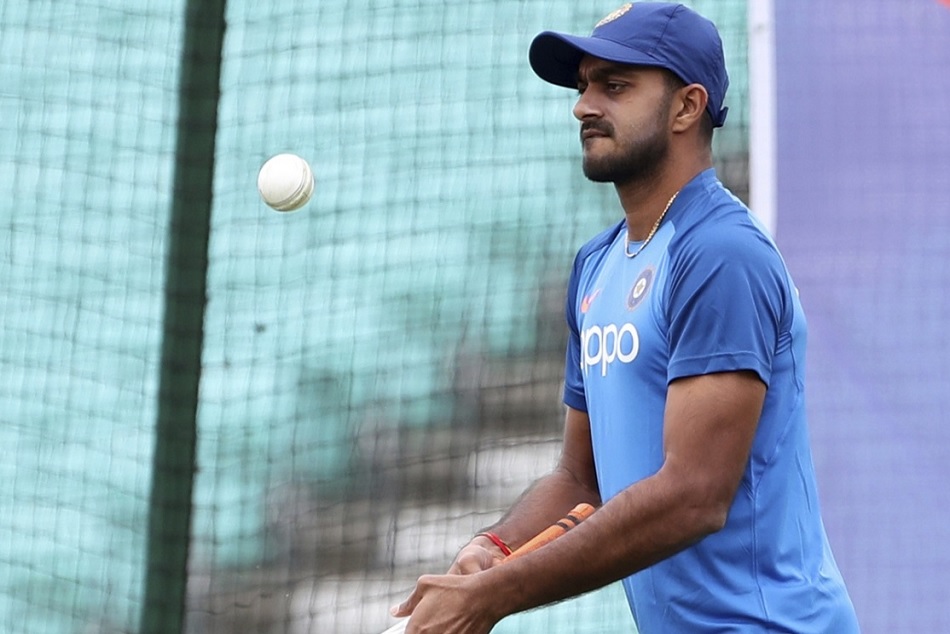 विश्व कप 2019 : कितनी गंभीर है विजय शंकर की चोट, BCCI ने ट्वीट करके बताया