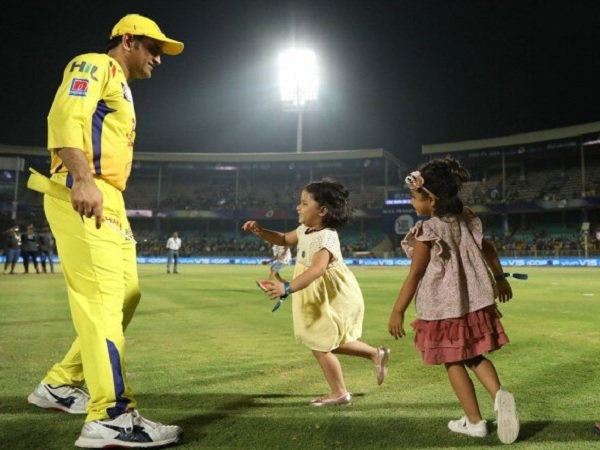 CSK की उम्र से धोनी को नहीं पड़ता कोई फर्क-