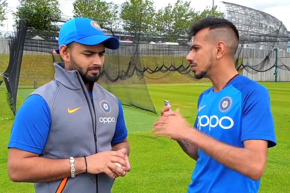 VIDEO: वर्ल्ड कप टीम में चुने जाने पर ऋषभ की मां ने क्या किया, पंत ने खुद बताया