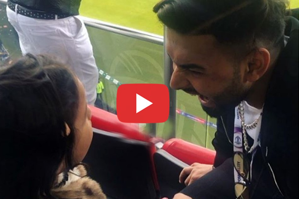 VIDEO: भारत-पाक मैच में धानी की बेटी जीवा संग मस्‍ती करते दिखे ऋषभ पंत