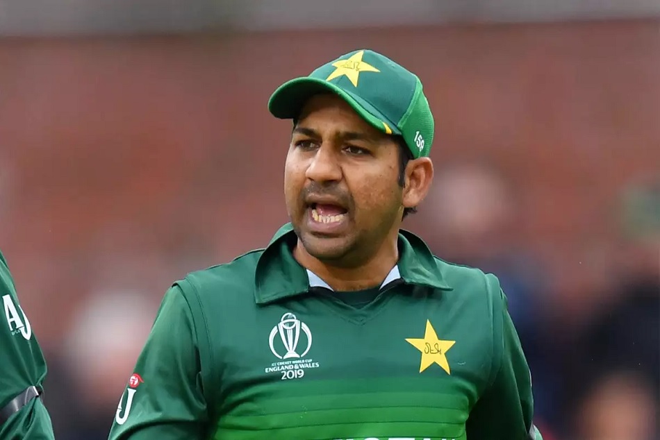 टीम इंडिया से मिली हार के बाद सरफराज ने दी पाकिस्तानी खिलाड़ियों को यह चेतावनी