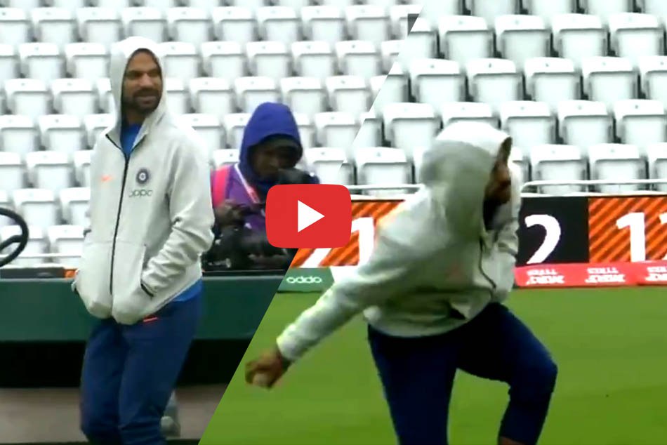 VIDEO : चोट के बावजूद मैदान में टीम के साथ क्या करते दिखे शिखर धवन