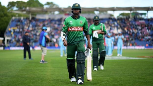 HARRY TRUMP/GETTY IMAGES