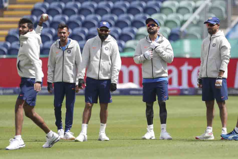 रवि शास्त्री की होगी कोच पद से छुट्टी तो कौन बनेगा टीम इंडिया का कोच?