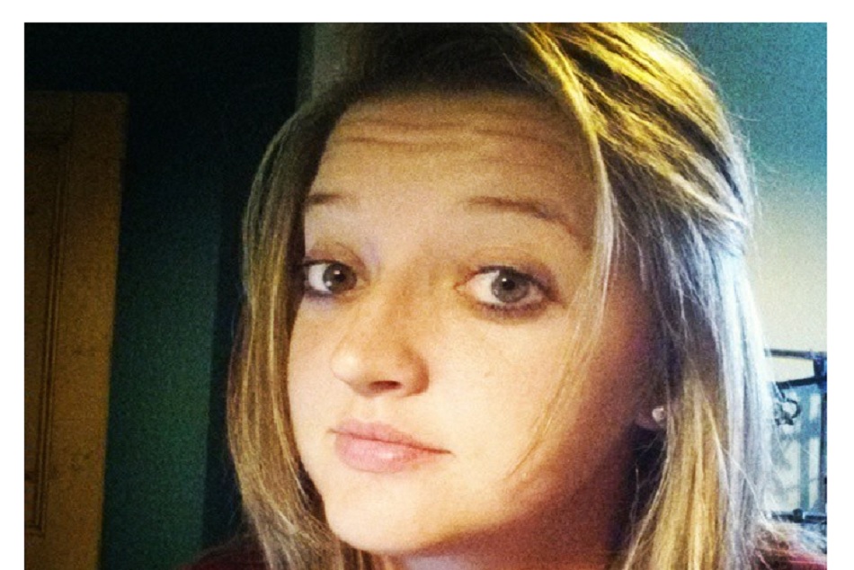 इंग्लैंड की 'शर्मीली' क्रिकेटर सारा टेलर की न्यूड फोटो ने इंटरनेट पर मचाई सनसनी