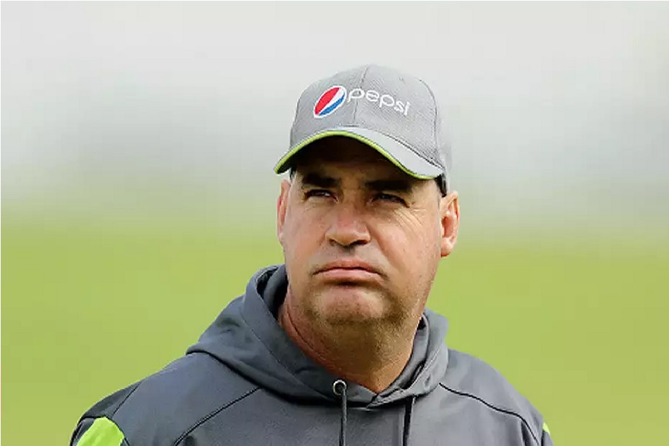 आर्थर की छुट्टी के बाद ये दिग्गज टेस्ट कप्तान हो सकता है पाक टीम का नया हेड कोच