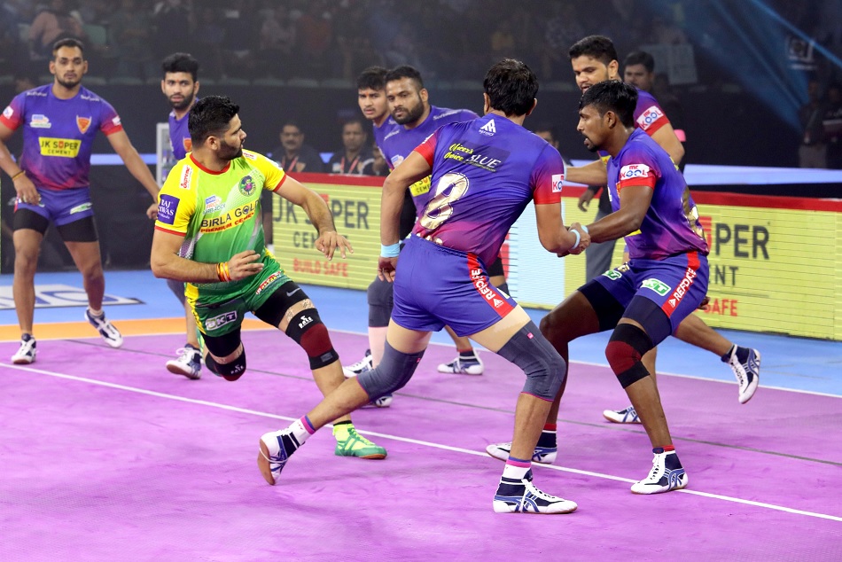 दबंग दिल्ली ने पटना पाइरेट्स को हराकर दर्ज की शानदार जीत