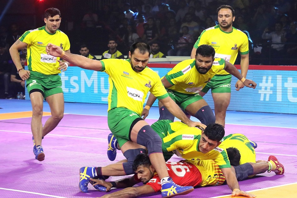 तमिल थलाइवास ने गुजरात को हराकर अंक तालिका में तीसरा स्थान हासिल किया