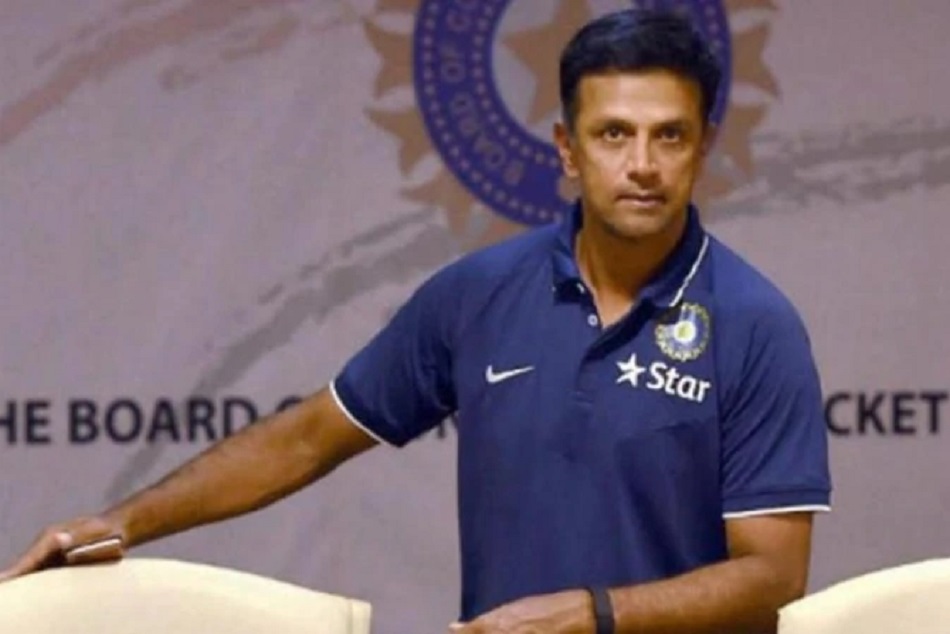 राहुल द्रविड़ की बढ़ गई मुश्किलें, BCCI ने जारी किया नोटिस