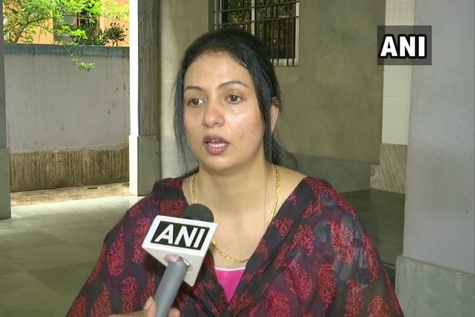 मोहम्मद शमी के गिरफ्तारी वारंट के बाद क्या बोलीं हसीन जहां