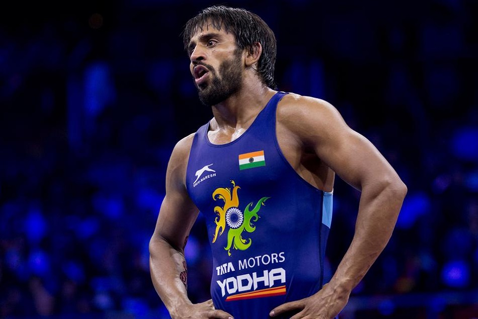 वर्ल्ड रेसलिंग चैंपियनशिप : सेमीफाइनल में विवादों के साथ बजरंग पूनिया को मिली हार