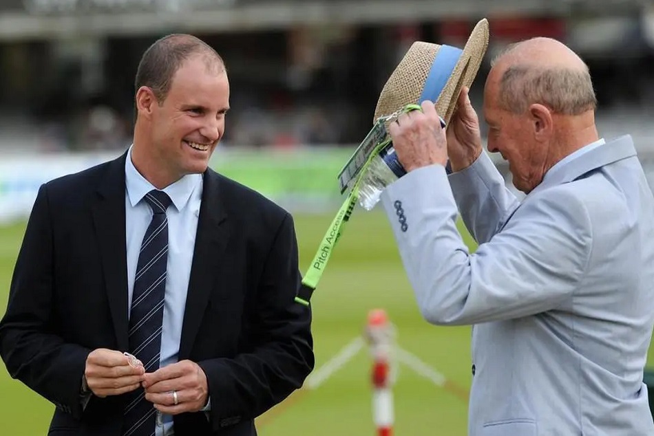 इंग्लैंड के पूर्व क्रिकेटर जेफ्री बॉयकॉट और एंड्रयू स्ट्रॉस को मिली 'नाइटहुड' की उपाधि