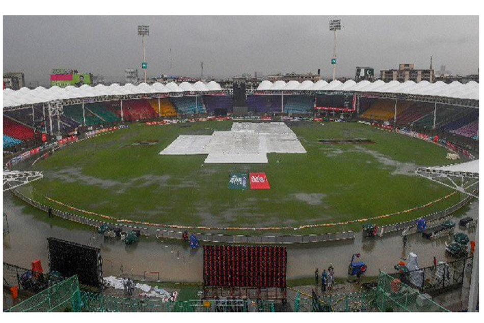 ICC ने भी लिए पाकिस्तान से मजे, 'ऐसी बारिश किसी ने देखी है, जिसने दो दिन पहले मैच धो दिया?'