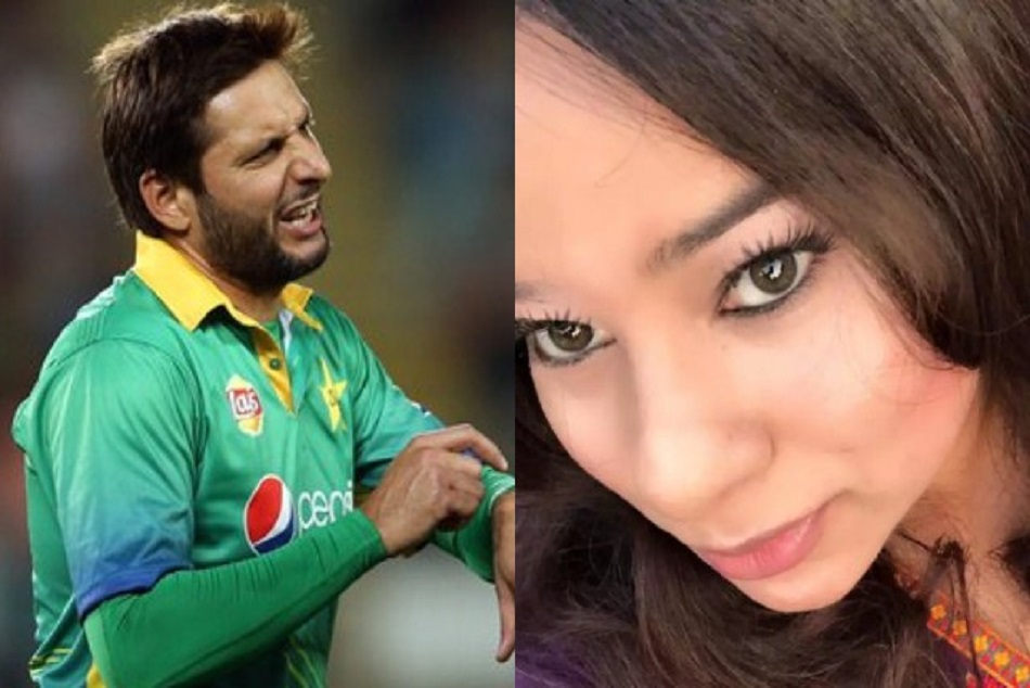 पाकिस्तान की महिला पत्रकार ने अफरीदी से पूछा, इमरान के साथ श्रीनगर क्यों नहीं जाते