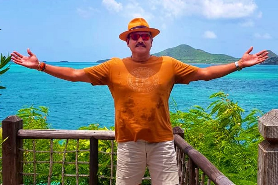 पियक्कड़ की इमेज पर शास्त्री ने शेयर की ऐसी फोटो, ड्रिंक में बताया दिव्य स्वाद