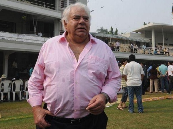 लोग झूठी खबर को बनाते हैं सच