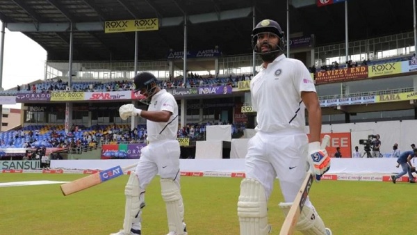 रोहित-मयंक के बीच रिकॉर्ड ओपनिंग साझेदारी-