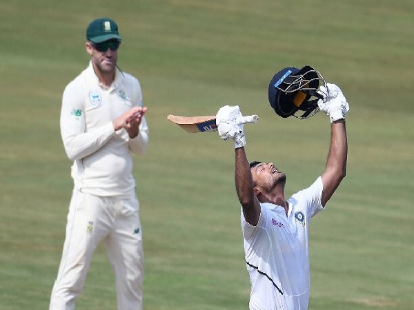 मयंक ने फिर कर दिया कमाल-