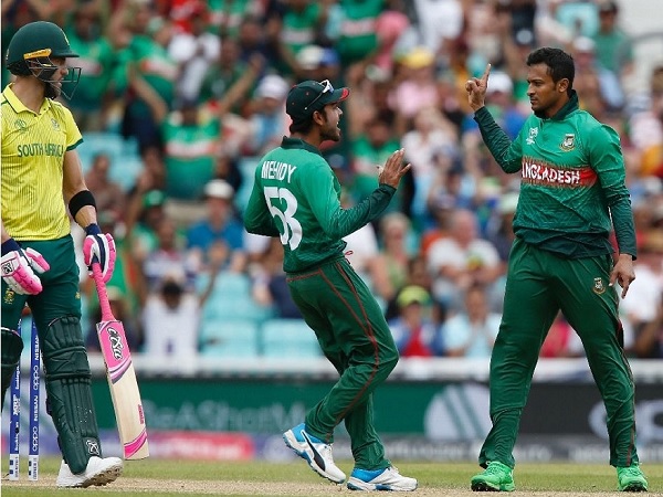 10 दिन किसी फिल्मी घटनाक्रम से कम नहीं रहे-