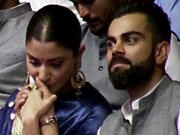 मनगढंत कहानियों से तंग हैं अनुष्का