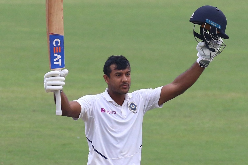 मयंक ने जड़ा करियर का दूसरा शतक, कर दिखाया वो काम जो किया था कभी सहवाग ने