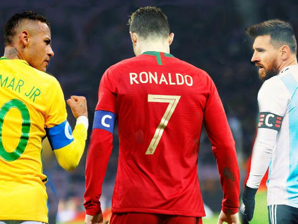 यह फुटबॉल खिलाड़ी है टॉप पर हैं