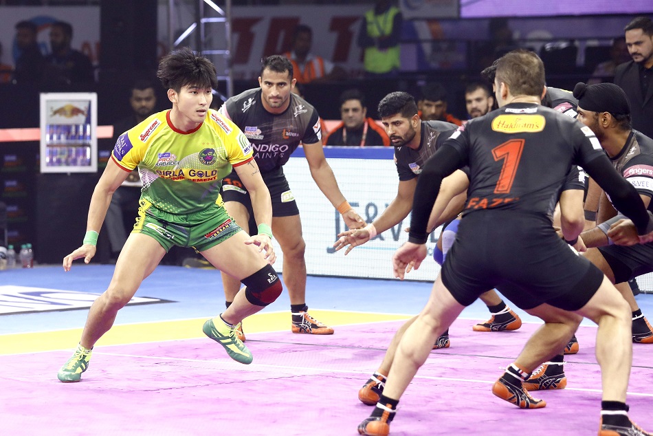 प्रो कबड्डी लीग 2019 : यू-मुंबा ने पटना को हराकर प्लेऑफ के लिए किया क्वालीफाई