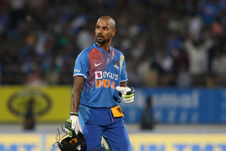 विंडीज के खिलाफ टी-20 सीरीज से बाहर हुए शिखर धवन, इस खिलाड़ी ने ली जगह