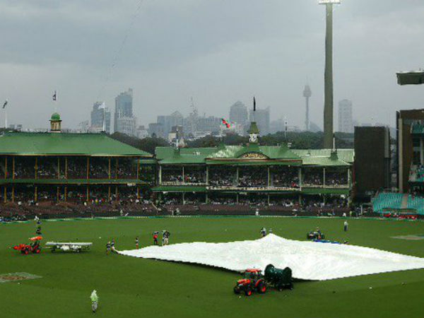 1st T20, AUS vs PAK: फिंच की पारी पर बारिश पड़ी भारी, पाकिस्तान को हार से बचाया