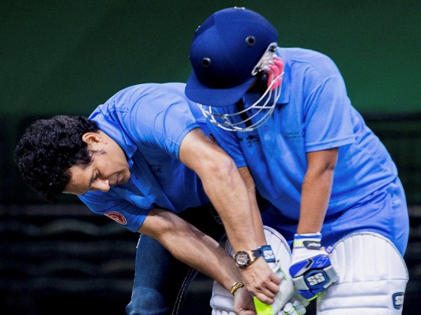 रिकॉर्ड्स