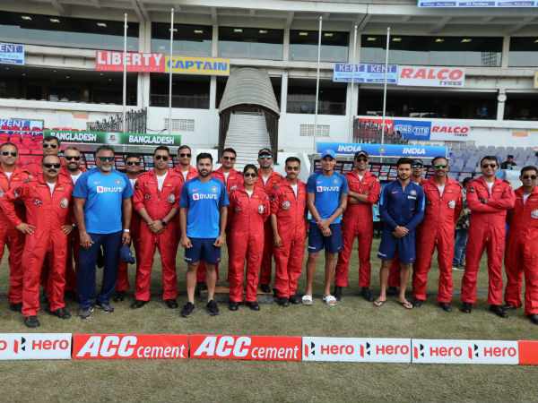 शिखर धवन, मनीष पांडे ने भी की मुलाकात