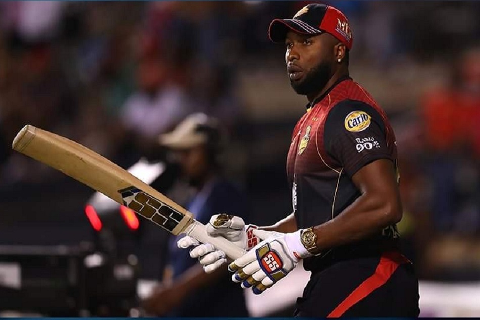 T-10 : पोलार्ड ने 22 गेंदों में खेली विस्फोटक पारी, गेंदबाज नहीं कर पाए आउट