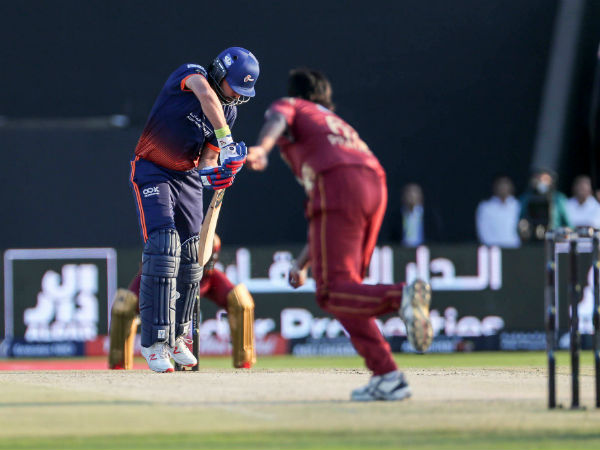 मराठा अरेबियंस की खराब शुरुआत, 3.2 ओवर में खो दिये 4 विकेट