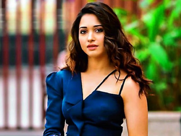 करोड़ों में हैं फैन फोलोअर्स