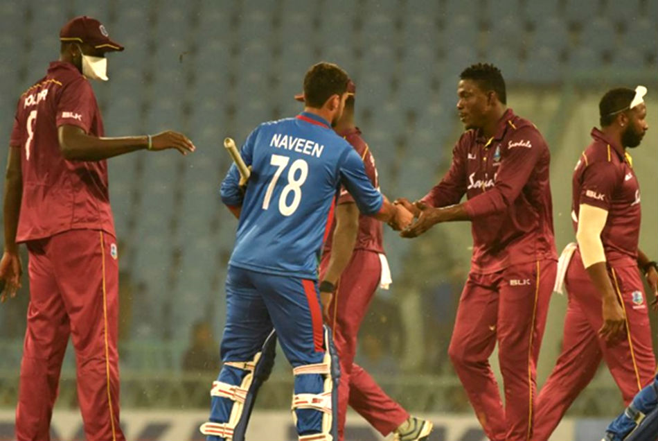 AFG vs WI: दिल्ली के बाद अब लखनऊ में मास्क पहनकर खेले खिलाड़ी, प्रदूषण नहीं यह था कारण