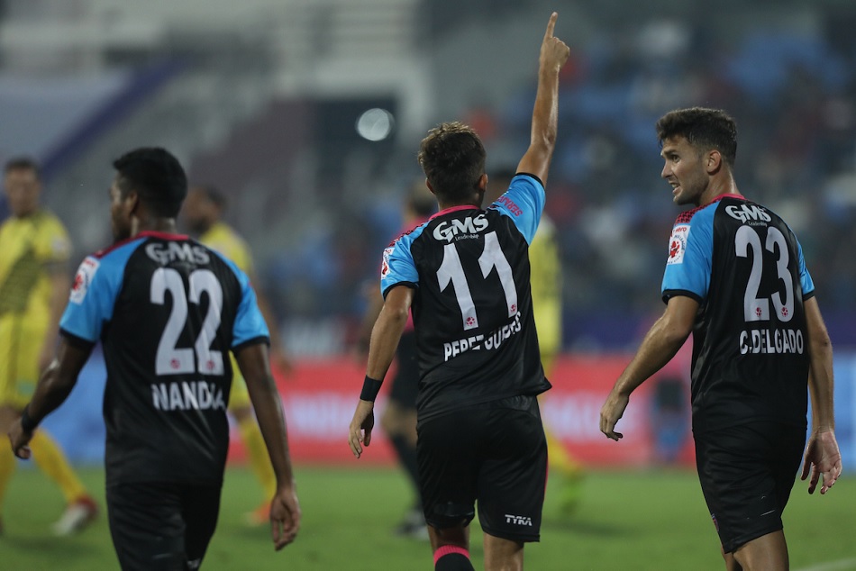 ISL 6: 10 खिलाड़ियों के साथ ओडिशा ने रोमांचक मैच में हैदराबाद को 3-2 से हराया