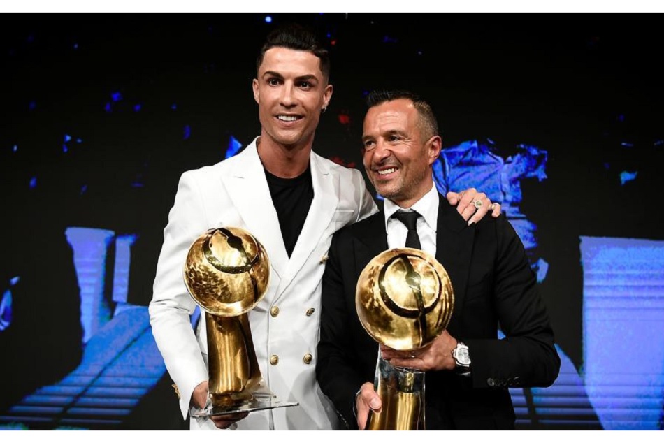 रोनाल्डो ने मेसी को पछाड़ते हुए जीता सर्वश्रेष्ठ पुरुष खिलाड़ी का खिताब